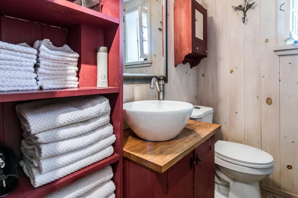 Saint-Laurent-de-l'ile d'Orleans La Maison Ancestrale Guerard المظهر الخارجي الصورة